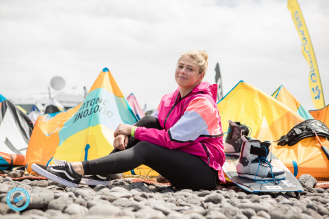 Hannah-Whiteley-3G1A9658-2-Hannah-Whiteley-romantsovaphoto