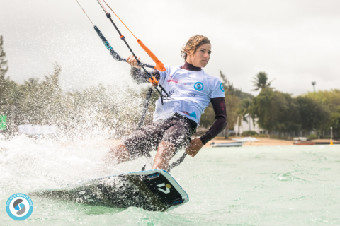20190908_GKA_MAURITIUS_ROMANTSOVAPHOTO_D57A8415
