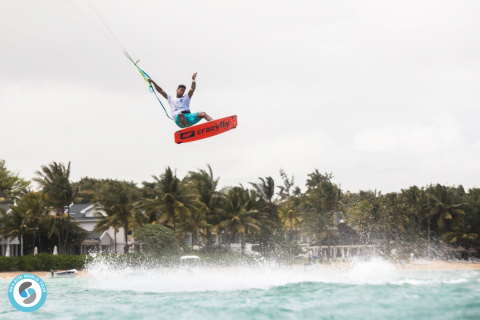 20190908_GKA_MAURITIUS_ROMANTSOVAPHOTO_D57A8436