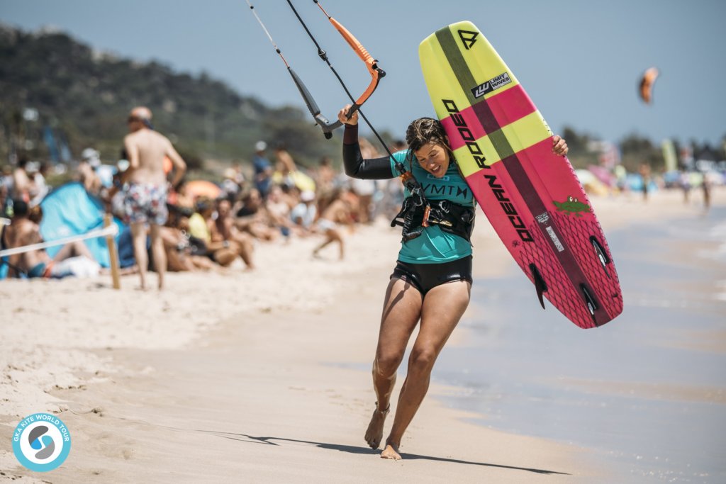 GKA_KWT_Surf_Tarifa_Ydwer_Day_03_0759 Carla Herrera Oria - singles winner GKA Kite World Cup Tarifa
